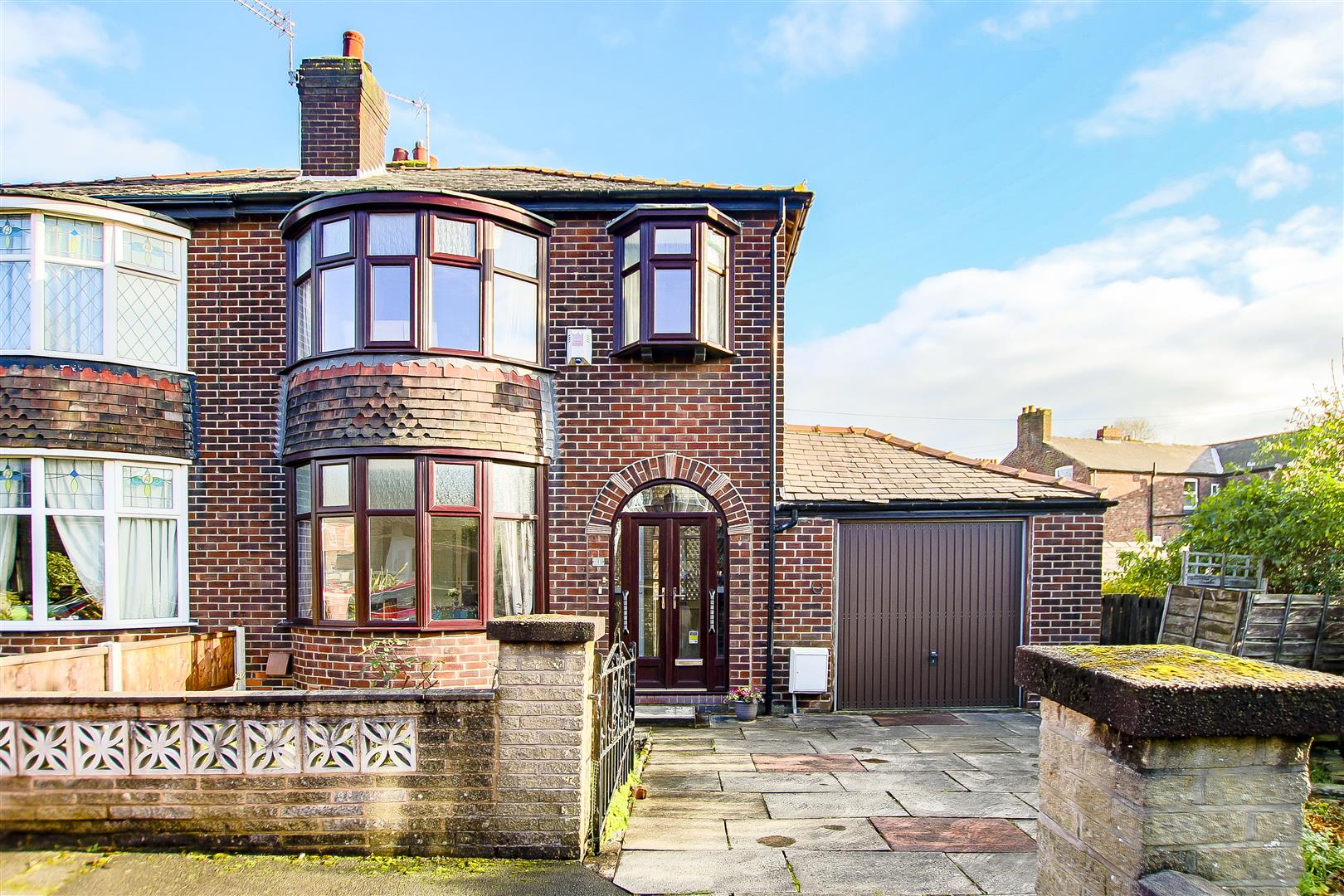 3 Bed House For Sale - Main Image